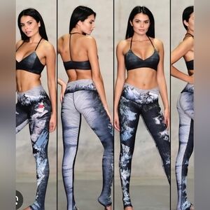 🏔🪾🕸🔘✨️🪾🏔●●●Niyama Sol Raven Endless Leggings XS